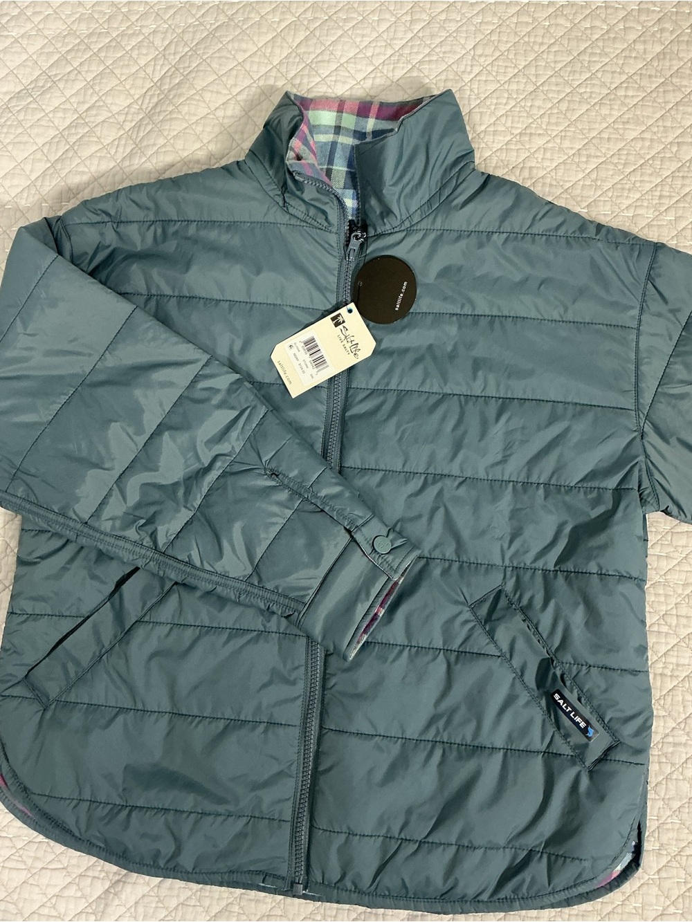 NWT Salt Life Women’s Sundown Reversible Quilted Puffer Jacket Blue Plaid Size S